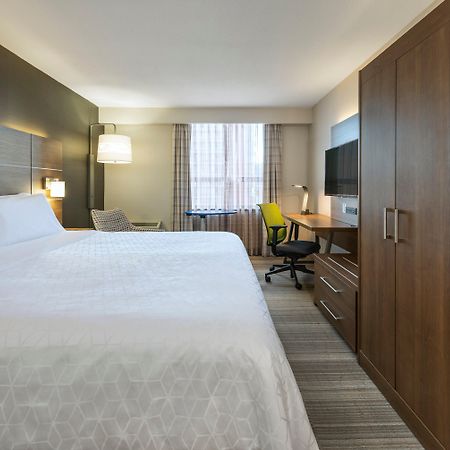 Holiday Inn Express Toronto Downtown By Ihg Esterno foto
