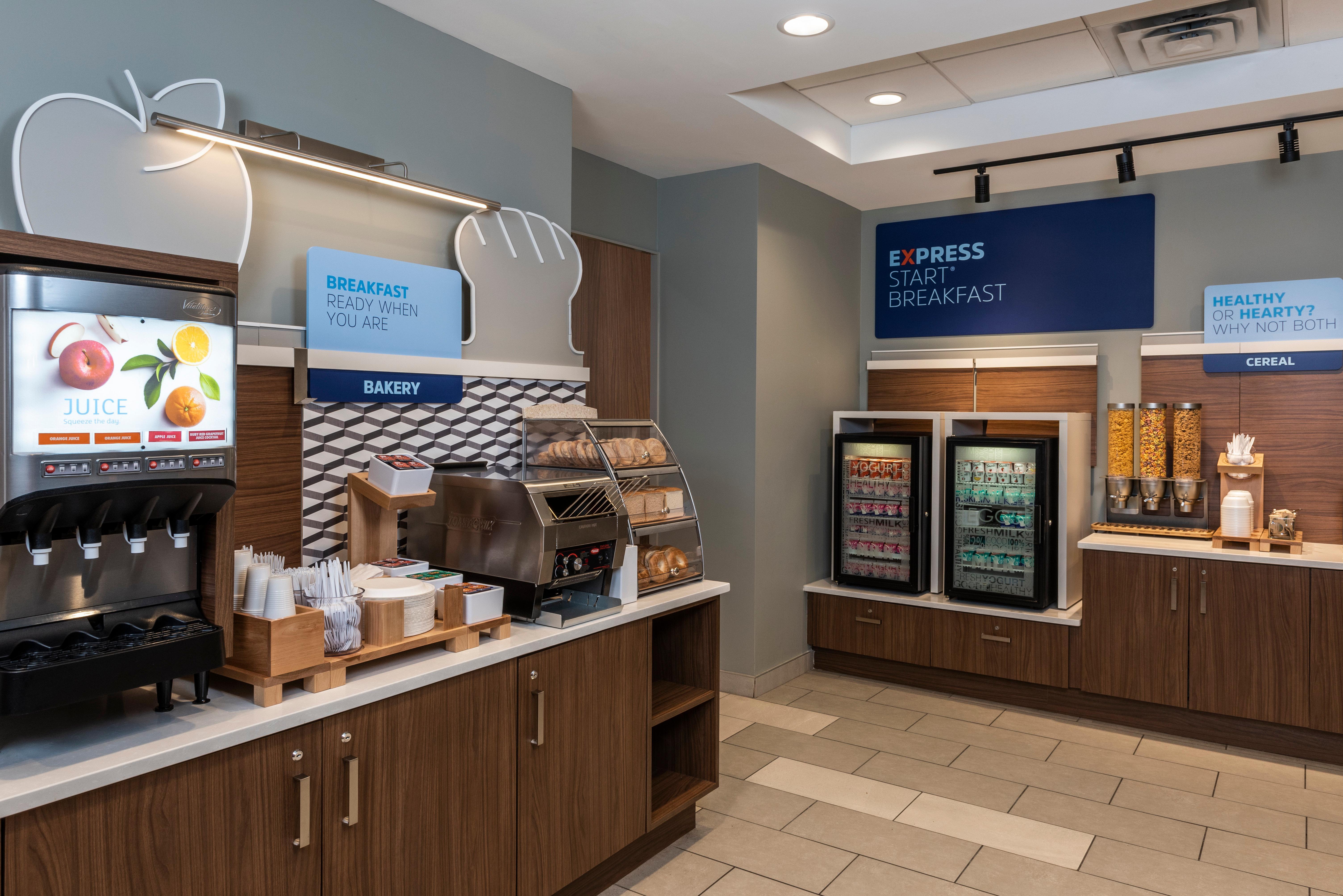 Holiday Inn Express Toronto Downtown By Ihg Esterno foto